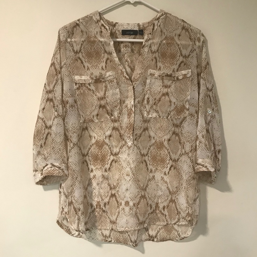 🎃Apt. 1 Transparent Boa Snakeskin Blouse